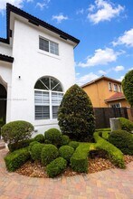 7770 NW 161st Terrace in Miami Lakes, FL - Building Photo - Building Photo