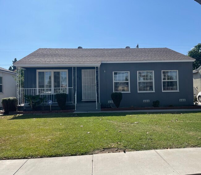 5503 Lakewood Blvd Rentals in Lakewood, CA