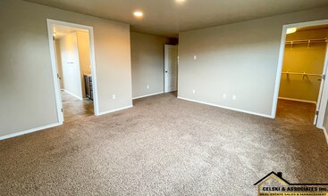 648 S Vermont St in Kennewick, WA - Building Photo - Building Photo
