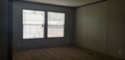 9628 Cape Cod Dr in Ira, MI - Foto de edificio - Building Photo