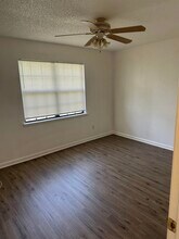 1571 Coombs Dr in Tallahassee, FL - Building Photo - Building Photo