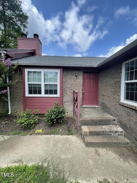 4701 Brockton Dr in Raleigh, NC - Building Photo - Building Photo