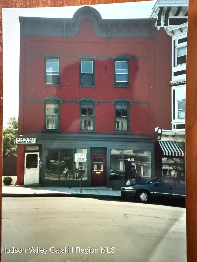 Building Photo