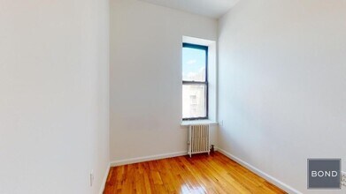 214 First Avenue in Manhattan, NY - Building Photo - Building Photo