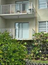 1441 Lincoln Rd in Miami Beach, FL - Building Photo - Building Photo