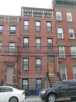 936 Willow Ave in Hoboken, NJ - Building Photo