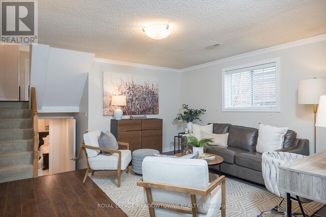 830 Merritt Dr