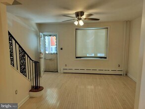 2946 S 16th St in Philadelphia, PA - Building Photo - Building Photo