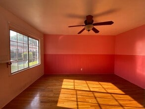 824 Pearl St, Unit D in Santa Monica, CA - Foto de edificio - Building Photo