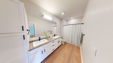 855 S Washington Ave-Unit -855 - 307 in Lansing, MI - Building Photo - Building Photo