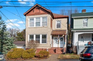 113 Johnston Ave in Pittsburgh, PA - Building Photo