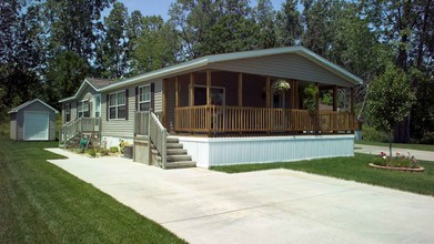 White Lake in White Lake, MI - Foto de edificio - Building Photo