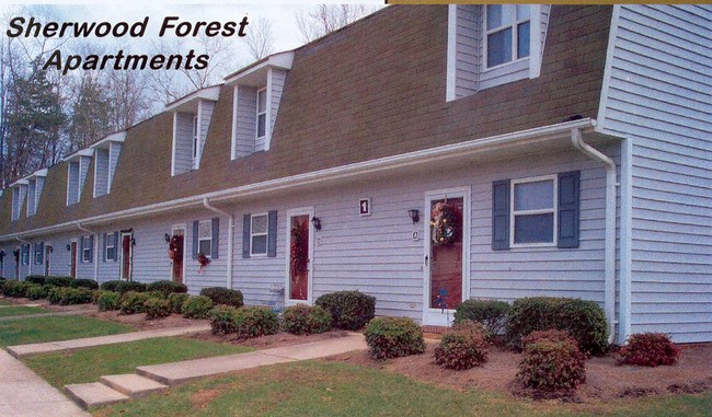 Sherwood Forest Apartments in Reidsville, NC - Building Photo - Building Photo