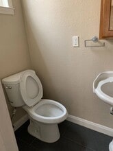 1091 59th St, Unit 2 in Oakland, CA - Building Photo - Building Photo