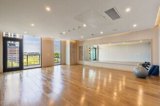 48 East Ave in Austin, TX - Building Photo - Building Photo