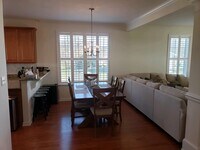 963 Sophers Row photo'