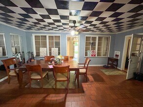 2115 NW 3rd Pl in Gainesville, FL - Building Photo - Building Photo