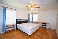 5055 W Bellfort Blvd photo'