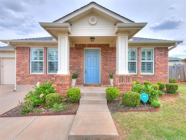 906 Butterfly Wy in Norman, OK - Building Photo - Building Photo