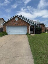 2950 Volga Ct in Fort Worth, TX - Building Photo - Building Photo