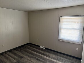 1225 13th St SE in St. Cloud, MN - Building Photo - Building Photo