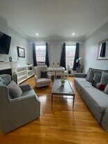 449 Beacon St, Unit 7 in Boston, MA - Building Photo