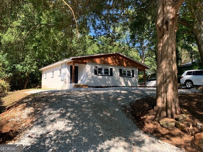 property at 170 Griffeth St