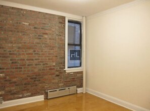 Christopher Street in New York, NY - Foto de edificio - Building Photo