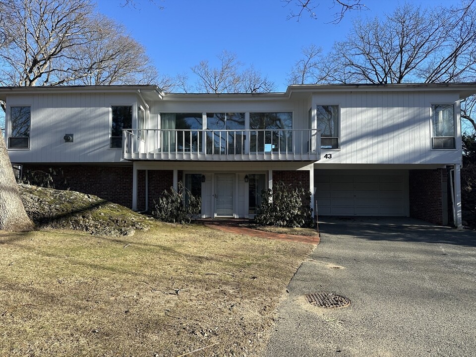 43 Fairgreen Pl, Unit SF in Chestnut Hill, MA - Foto de edificio