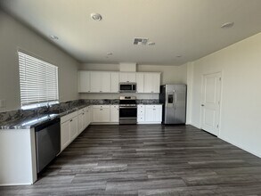 1312 Callison Way in Plumas Lake, CA - Building Photo - Building Photo