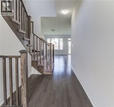 104 Blacklock St in Cambridge, ON - Building Photo - Building Photo