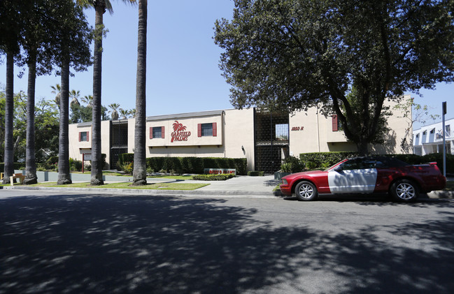 Garfield Palms in Pasadena, CA - Foto de edificio - Building Photo