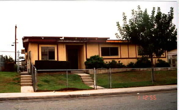 10393 Amherst Ave in Montclair, CA - Building Photo - Building Photo