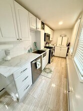 106 Bay 106 Bay in Hull, MA - Building Photo - Building Photo