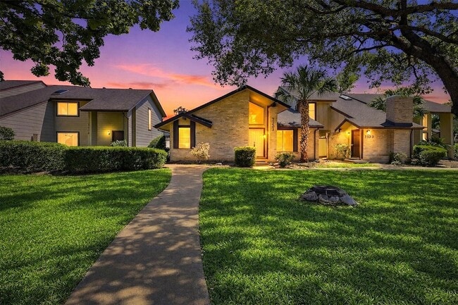 property at 7131 Westbranch Dr