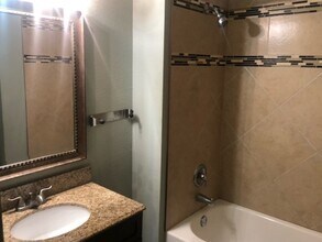 11431 Cedar Park in San Antonio, TX - Building Photo - Building Photo