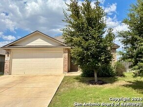 221 Big Cypress in Cibolo, TX - Building Photo - Building Photo