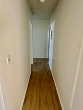 4350 Troost Ave in Los Angeles, CA - Foto de edificio - Building Photo