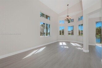 15848 SW 12th St in Pembroke Pines, FL - Building Photo - Building Photo