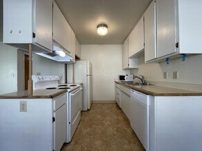 458 Nord Ave in Chico, CA - Building Photo - Building Photo