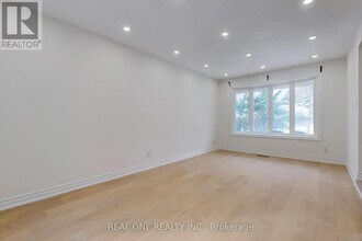 86 Breckonwood Crescent in Markham, ON - Building Photo - Building Photo