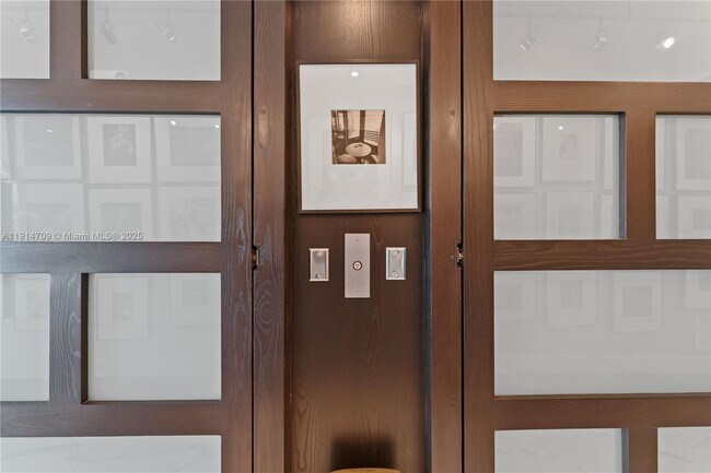 6000 Indian Creek Dr in Miami, FL - Building Photo - Building Photo