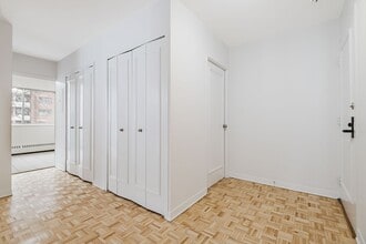 165 Chem. de la Côte-Sainte-Catherine in Outremont, QC - Building Photo - Building Photo