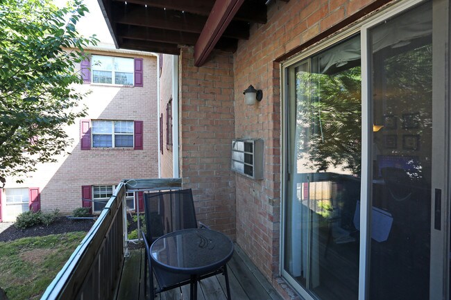 Waters Edge Apartments in Bethlehem, PA - Building Photo - Other