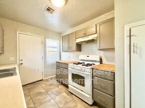 3809 N Hartford St in Oklahoma City, OK - Building Photo - Building Photo