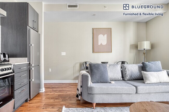 1011 4th St NW in Washington, DC - Building Photo - Building Photo