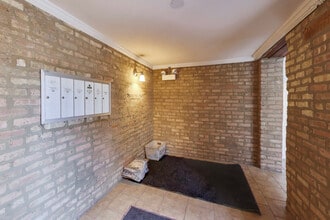 4017 N Troy St in Chicago, IL - Building Photo - Building Photo