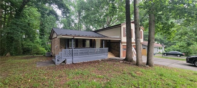 2035 Northland Dr NW in Lawrenceville, GA - Building Photo - Building Photo