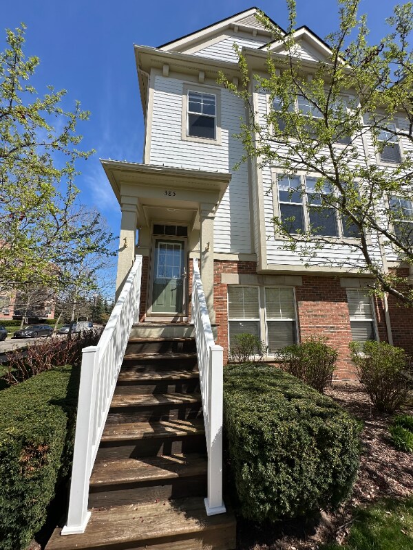 property at 385 Windmill Dr