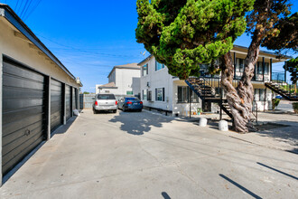 Rosecrans Apartments in Norwalk, CA - Building Photo - Building Photo